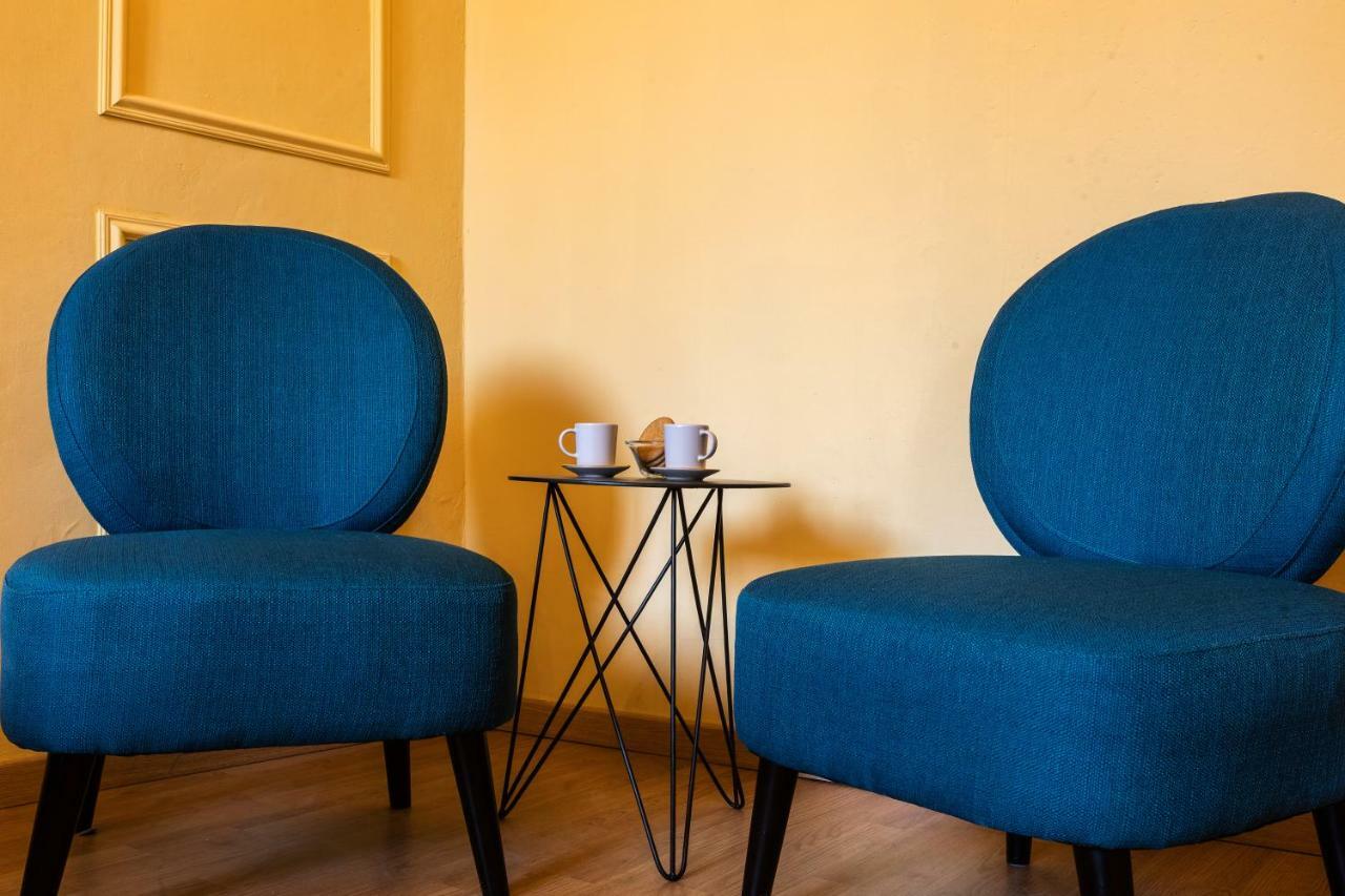 Historic Center Palace - Huge 4 Bedrooms Santa Croce Apartment - By LikehomeFirenze Eksteriør billede